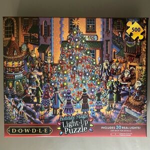 (NEW) Dowdle Holiday Magic Light-Up Puzzle